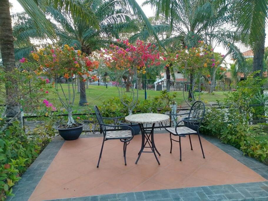 Biệt thự Mũi Né Hồ Bơi Sân Thượng Sân Vườn - Villa Muine Pool Terrace Garden Phan Thiet Exterior foto